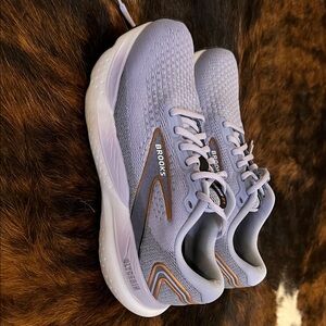 Brooks Glycerine 21 light purple shoes